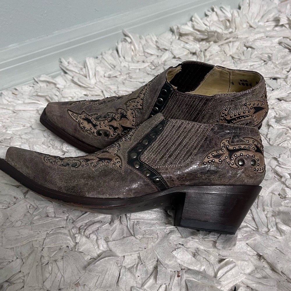 Corral Brown Studded Boots - Picture 4 of 10